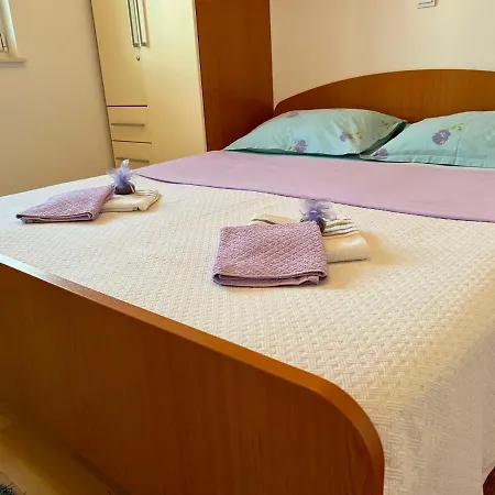 Nono Apartment *