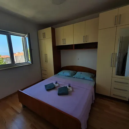 Nono Apartment Makarska
