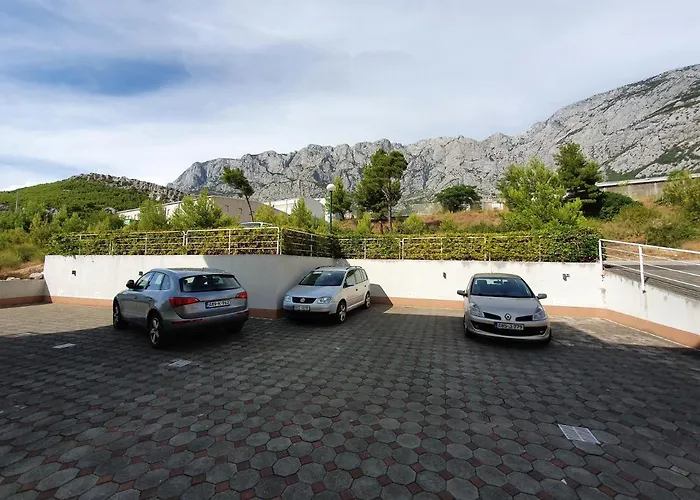 Apartment Nono Makarska